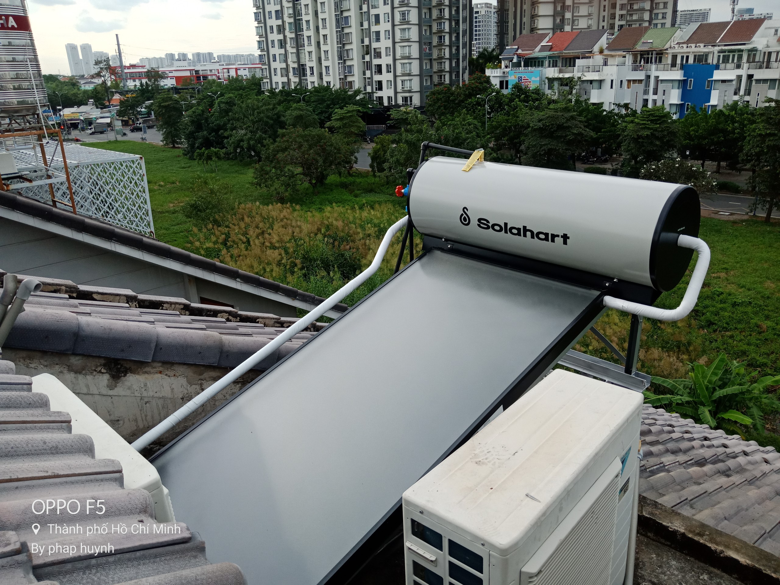 Sunheat 150L – Máy nước nóng năng lượng mặt trời tấm phẳng cao cấp của Úc